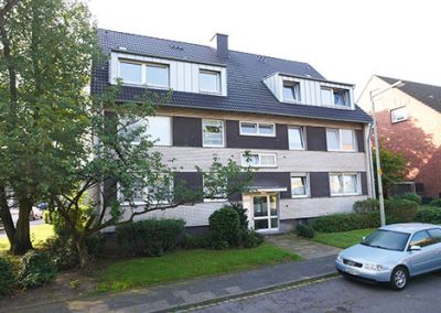 Immobilienmakler Duisburg - Mehrfamilienhaus auf der Heinrich-Bierwes-Str in Duisburg Hüttenheim zu verkaufen